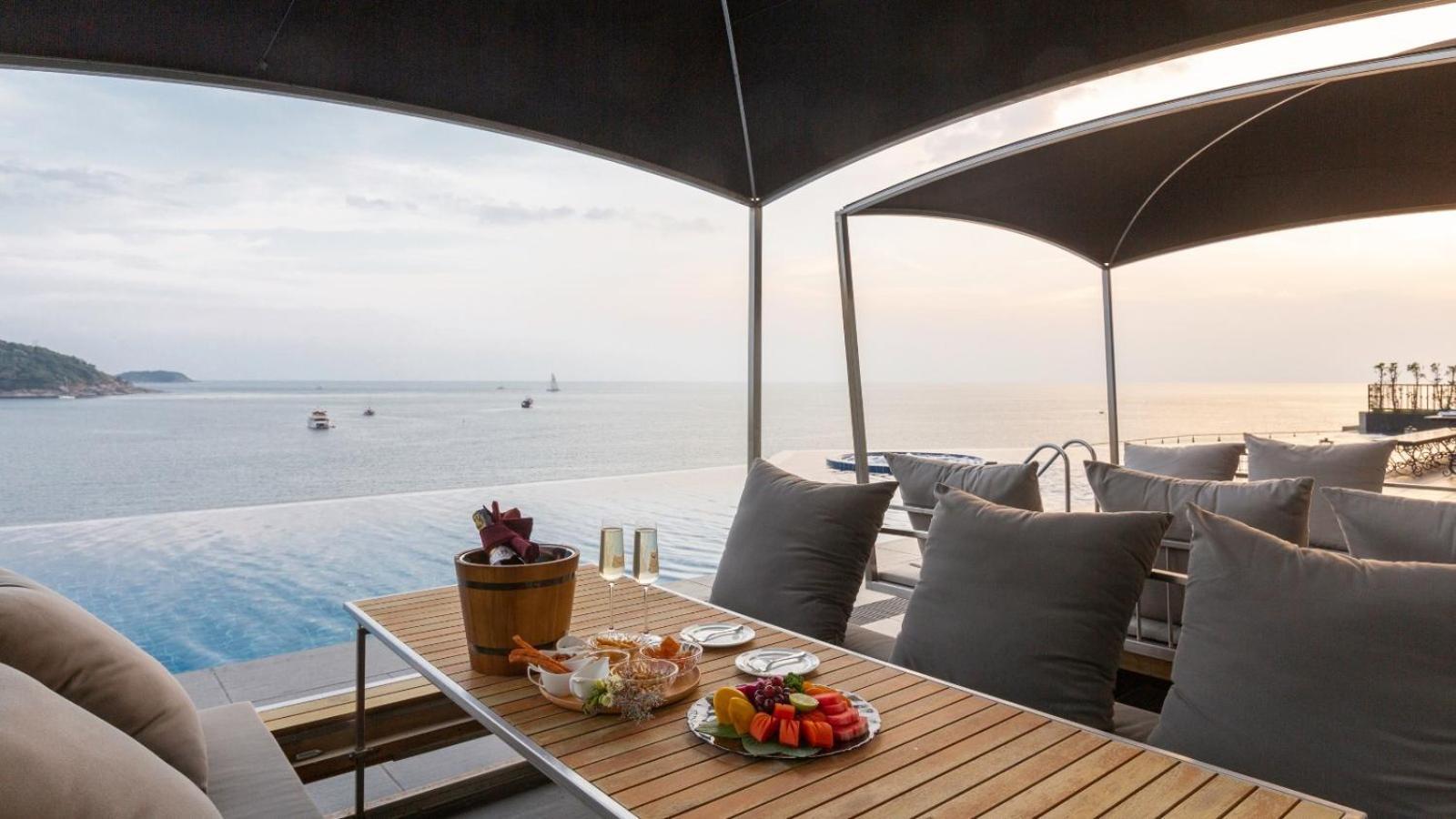 Villa Thousand Cliffs Nai Harn Εξωτερικό φωτογραφία